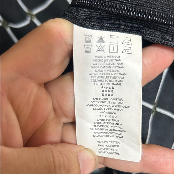 Michael Kors Black and White Checkered Long Sleevel - Picture 10 of 13